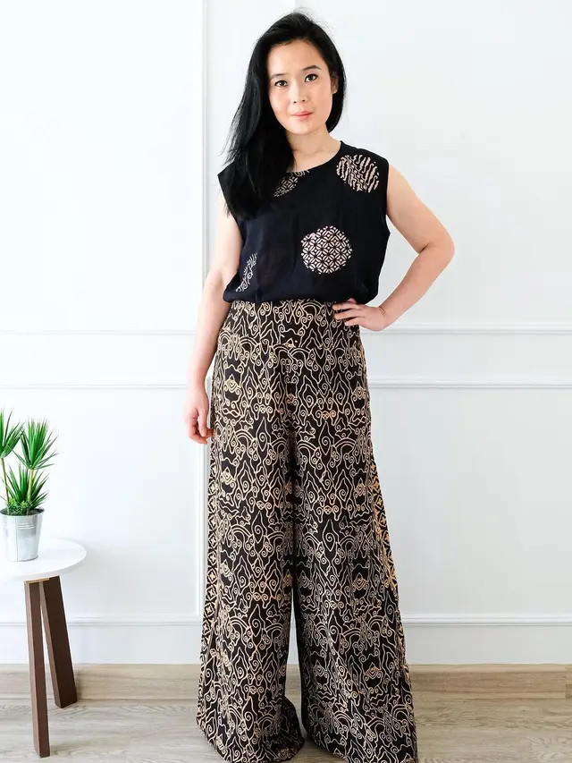 Cara Memilih Atasan Batik untuk Wanita, Pilih Sesuai Fungsi dan Gayanya