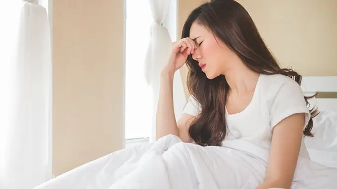 Mengatasi sakit kepala./Copyright shutterstock.com