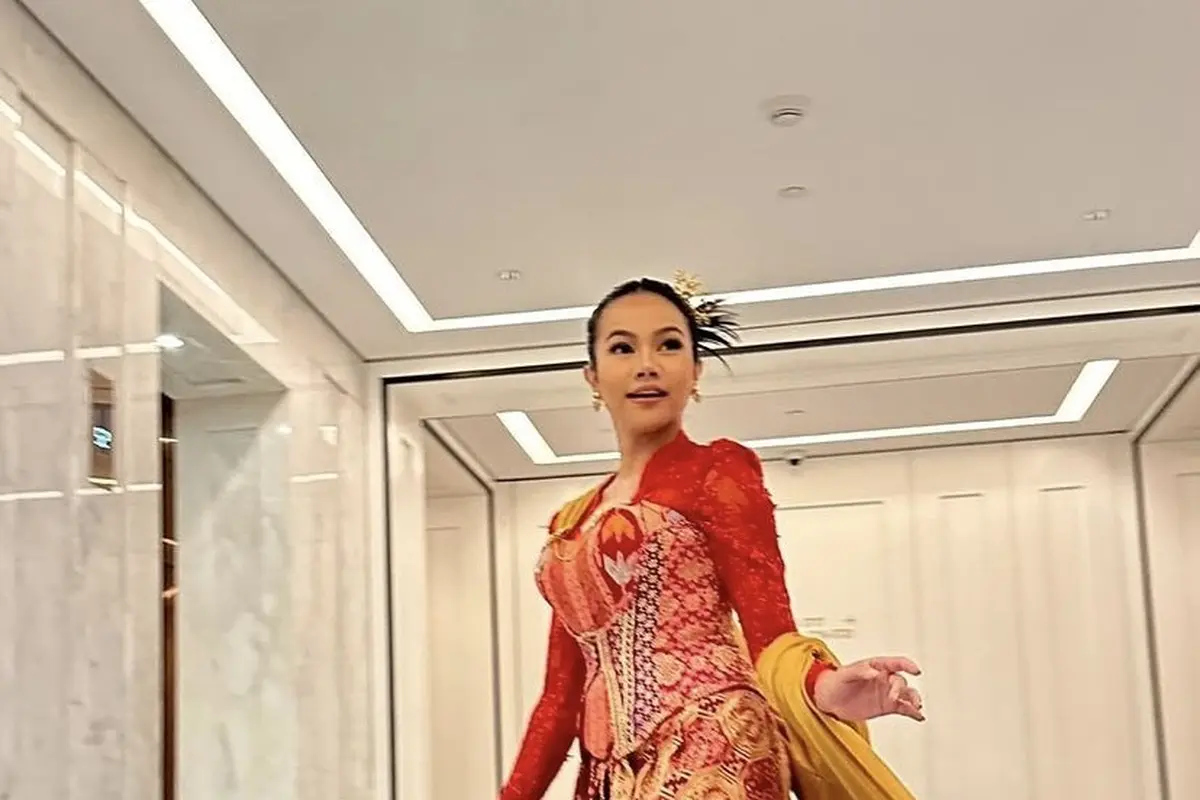 Yura Yunita t