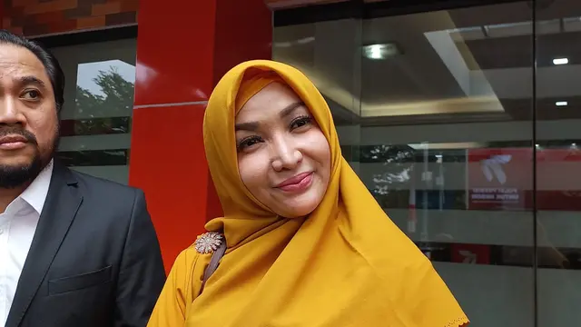 Roro Fitria