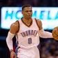 Russell Westbrook total menyumbangkan 26 poin, 11 rebound, dan 22 assist saat Oklahoma City Thunder mengalahkan Phoenix Suns, Sabtu (17/12/2016) waktu setempat. (Bola.com/Twitter/ESPN))