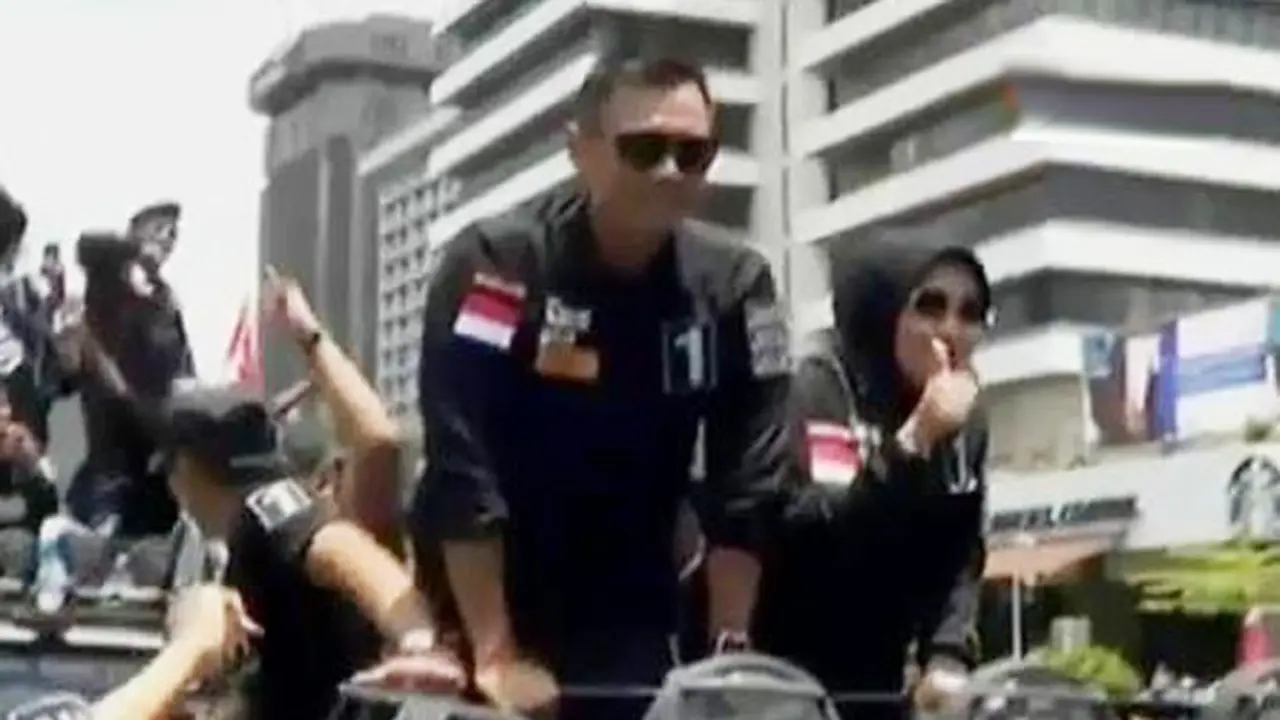 Pawai Pilgub DKI Agus Yudhoyono