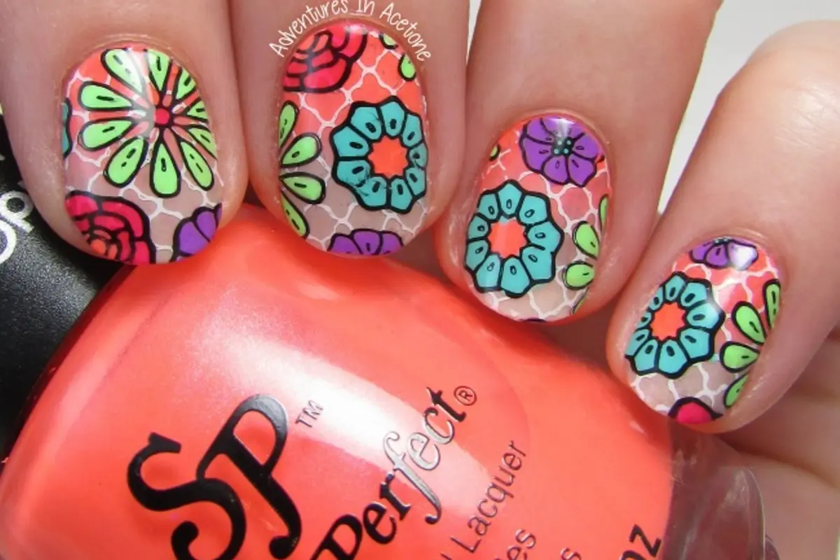 10 Nail Art Super Duper Lucu, Dijamin Kuku Kamu Makin Gemas!