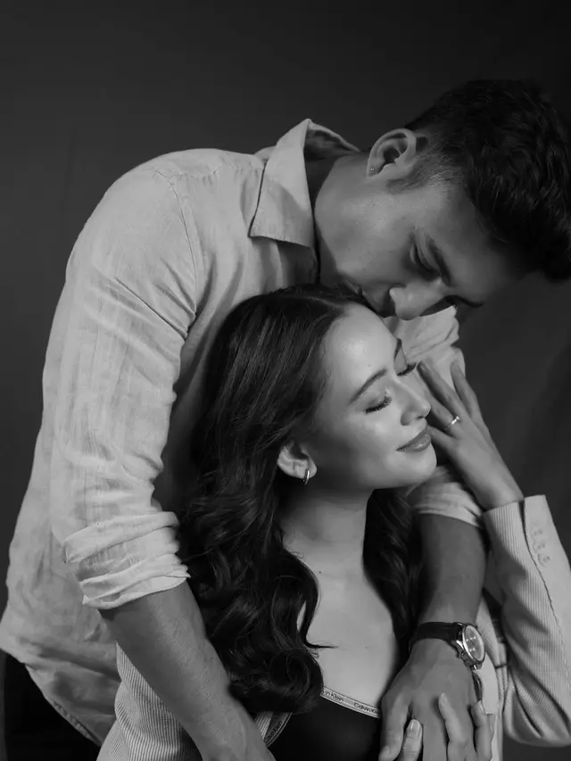6 Momen Maternity Shoot Laura Theux dan Indra Brotolaras, Pamer Baby Bump