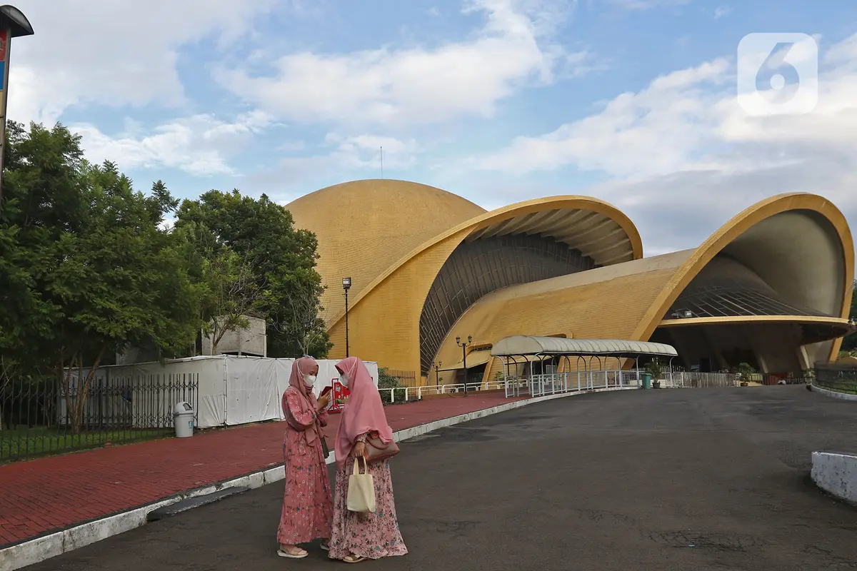 FOTO: Pemerintah Ambil Alih Pengelolaan dan Pemanfaatan TMII