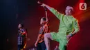 Penampilan grup musik Kahitna dalam pada hari ketiga BNI Java Jazz Festival 2022 di Jakarta International Expo, Kemayoran, Jakarta Pusat, Minggu (29/5/2022). Kahitna membawakan sejumlah tembang hits miliknya seperti, Anda Dia Tahu dan Cantik. (Liputan6.com/Faizal Fanani)