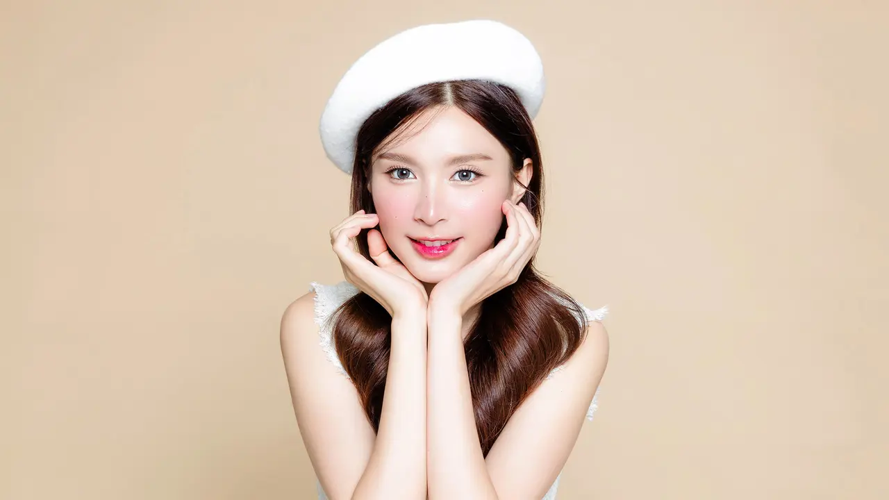 Intip Rahasia Look Fresh ala DA7, Parfum dan Lip Tint Favorit Ini Layak Dicoba