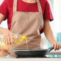 ilustrasi minyak goreng/copyright by Shutterstock