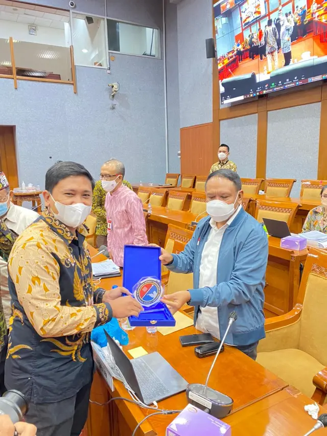 Menpora Bahas Potensi Olahraga Airsoft Gun
