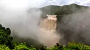 Foto yang diabadikan pada 6 September 2020 ini menunjukkan pemandangan Air Terjun Huangguoshu di Kota Anshun, Provinsi Guizhou, China barat daya. (Xinhua/Chen Xi)