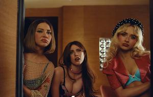 Sabrina Carpenter released the music video for "House Tour," featuring Margaret Qualley and Madelyn Cline in a lavish heist. (Photo: YouTube/Sabrina Carpenter)