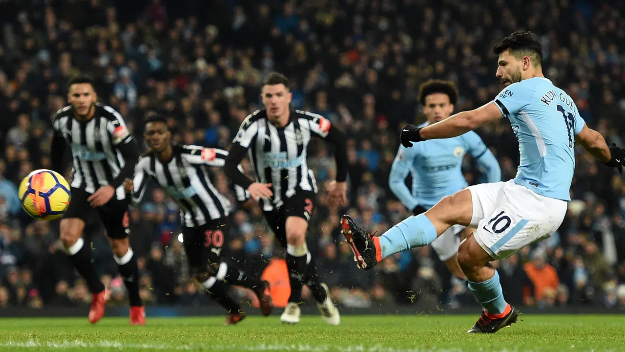 Manchester City Bekuk Newcastle