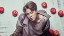 Jimin BTS mengaku jika ia kerap merasa gugup saat tampil secara live. Dan ia merasa bersalah kepada penggemar saat suaranya fals. (Foto: Allkpop.com)