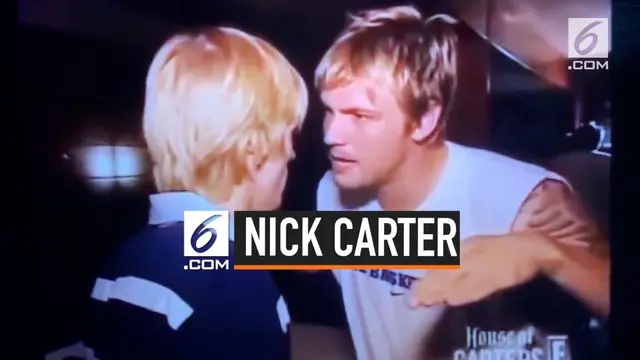 Nick Carter mengambil langkah hukum melawan adiknya Aaron Carter. Ini disebabkan, Aaron pernah berniat untuk membunuh istri Nick Carter. Tidak hanya itu, Aaron juga diketahui memiliki gangguan mental.