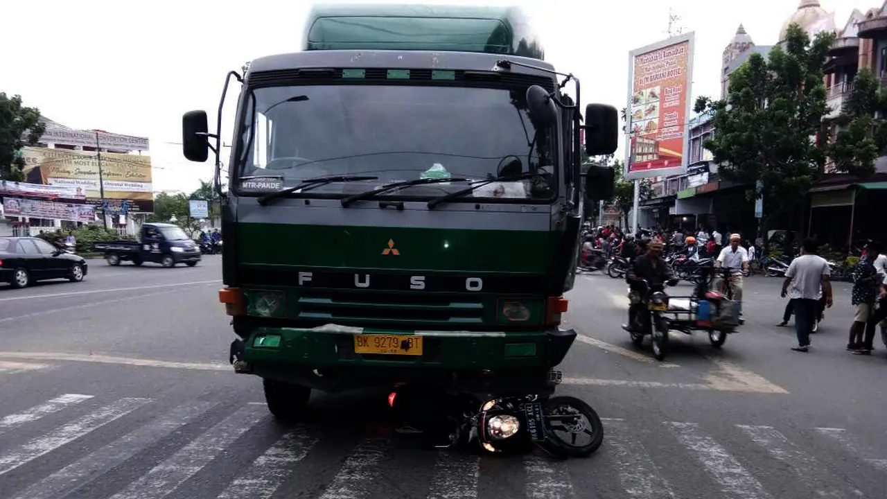 Tabrakan maut