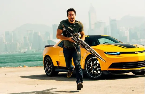 Mark Wahlberg mengutarakan fakta mengenai kontraknya dengan proyek film-film baru Transformers, termasuk Transformers 5.