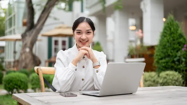 karir mandiri single bahagia kaya raya