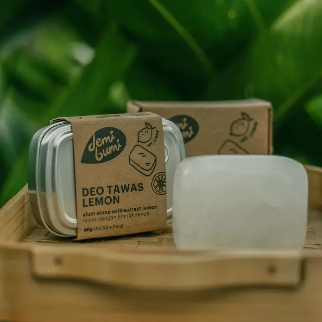 10 Rekomendasi Produk Deodorant Terbaik untuk Anak Edisi 2024