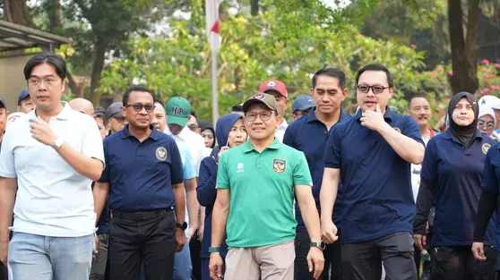 Menko PM bersama Dirut BPJS Kesehatan Ajak Masyarakat Terapkan Gaya Hidup Sehat untuk Dorong Pertumbuhan Ekonomi
