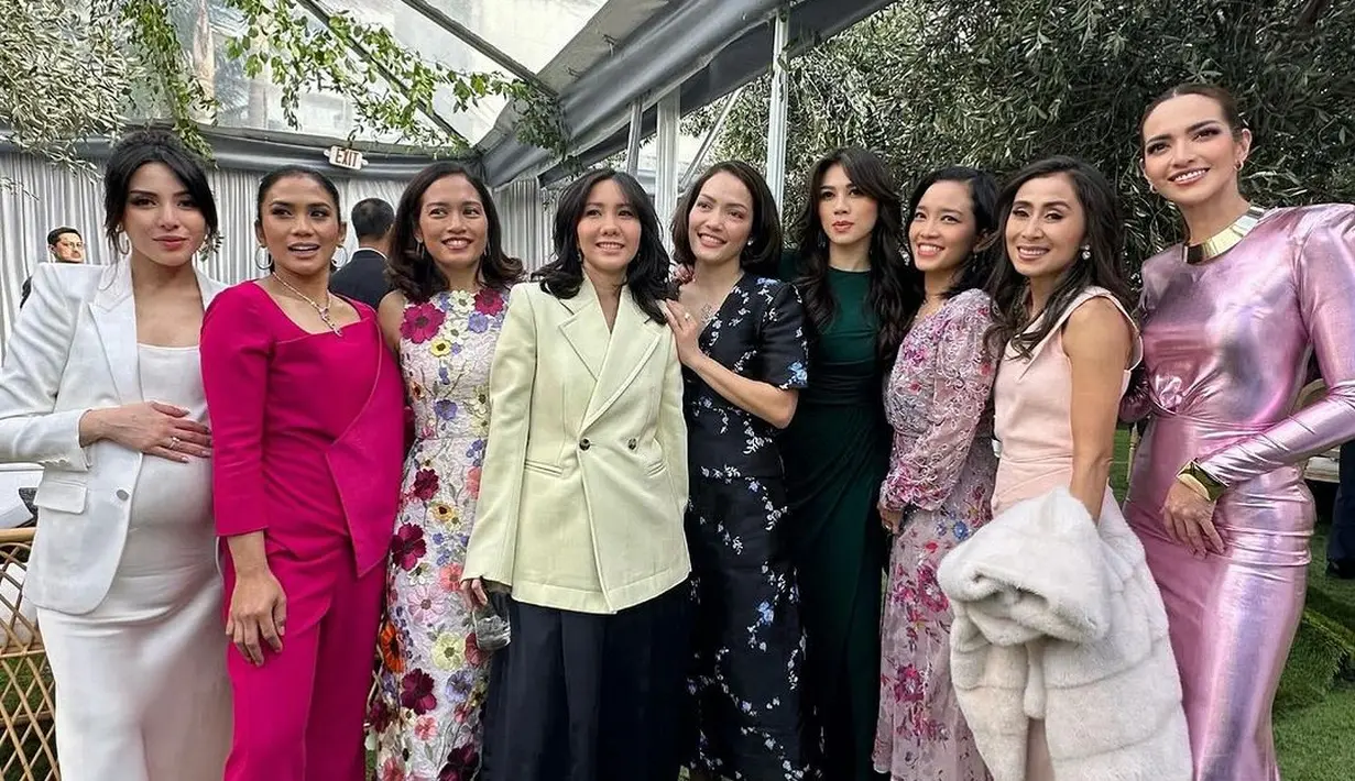 Nia Ramadhani tampil elegan [Instagram/ramadhaniabakrie]