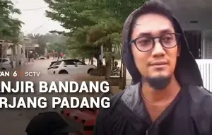 Banjir Bandang Terjang Perumahan Warga di Kota Padang