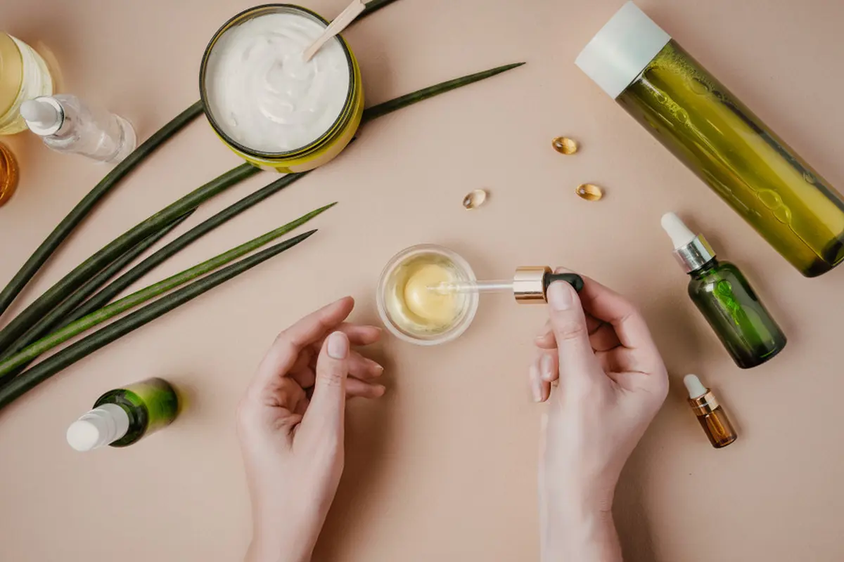 ilustrasi manfaat kandungan peptida pada produk kecantikan/IRA_EVVA/shutterstock