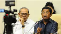 Sekjen DPP Partai Golkar Idrus Marham menjelaskan bahwa secara keseluruhan Munas Golkar berjalan lancar dan produktif dilihat dari sisi manapun tidak ada cacat, Jakarta, Jumat (5/12/2014). (Liputan6.com/Andrian M Tunay)