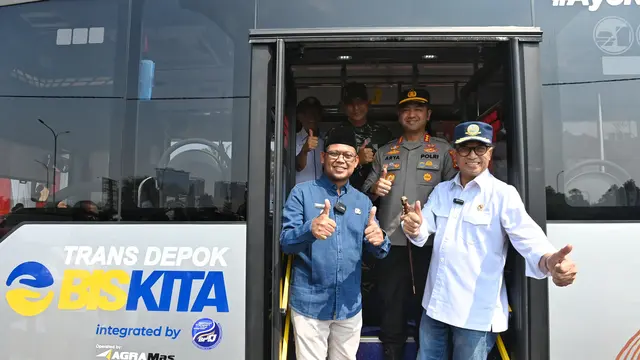 Menteri Perhubungan (Menhub) Budi Karya Sumadi meluncurkan layanan angkutan umum massal terintegrasi LRT Biskita Trans Depok, di Stasiun LRT Harjamukti, Depok