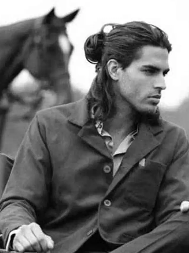 Model rambut Samurai Man Bun (Sumber: nextluxury.com)