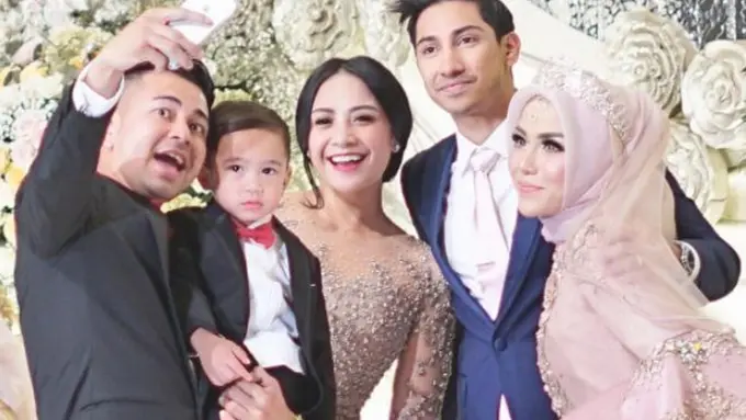 [Bintang] Raffi Ahmad dan Nagita Slavina