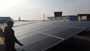 PLTS 100 GW Berpotensi Hasilkan Nilai Ekonomi Karbon Rp 6,31 Triliun