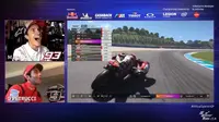 Pembalap Repsol Honda, Marc Marquez, saat ikut dalam MotoGP Virtual Race Jilid III, Minggu (3/5/2020). (dok. YouTube MotoGP)