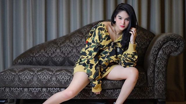 7 Pesona Hana Hanifah, Dikenal sebagai Artis FTV hingga Selebgram