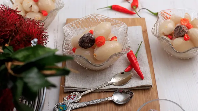 ilustrasi manisan rambutan