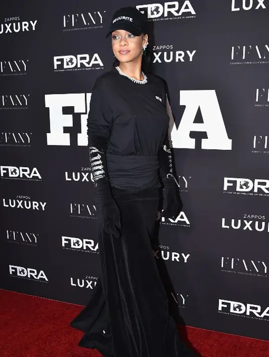 Belum ada pernyataan resmi dari RiRi dan Chris Brown soal kebersamaan mereka di TAO Restoran. Namun sebelumnya, mereka dikabarkan menghabiskan waktu di klub malam yang sama di New York minggu lalu. (AFP/Bintang.com)