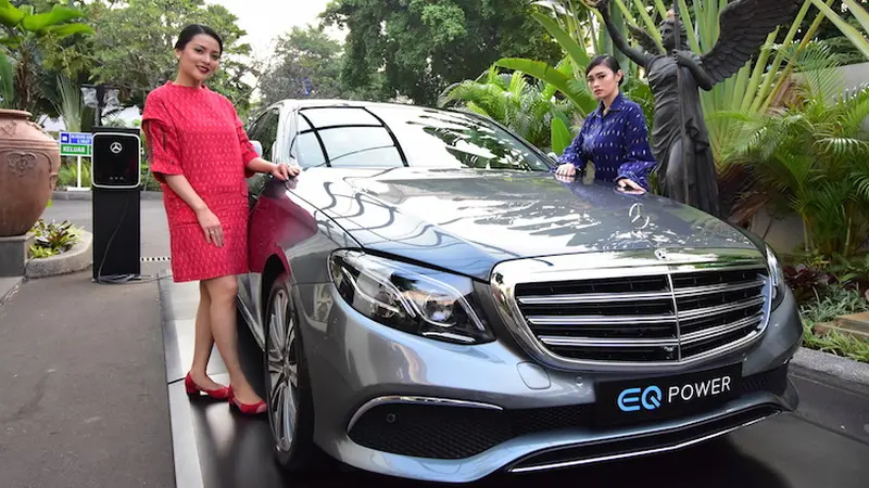 Mercedes Benz E 350e, Mobil dengan Tenaga Listrik Pertama di Indonesia