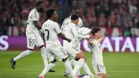 Real Madrid Bersih-bersih Lini Belakang, Tapi Ada Satu Nama yang Dipertahankan!
