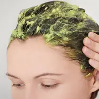 Nggak perlu ribet perawatan salon, cukup dengan bahan alami ini kamu bisa hilangkan rambut kering dan bercabang.