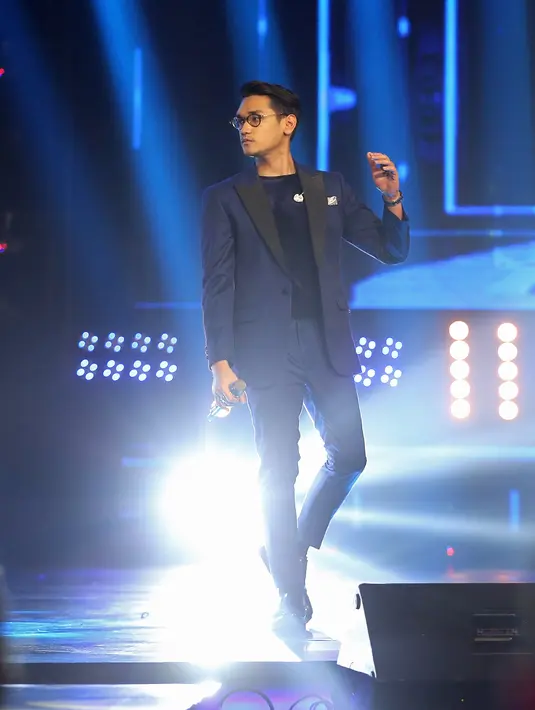 Dalam kategori Bintang Iklan Pria Terfavorit, Afgan menggeser 4 artis lain seperti Chicco Jerikho, Caesar Hito, Joshua Suherman, dan Ramzi. (Bambang E. Ros/Bintang.com)