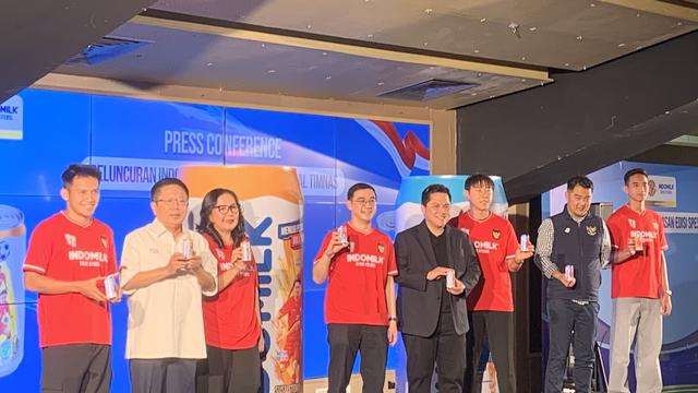 Peluncuran Kemasan Eksklusif Indomilk dengan Timnas Indonesia