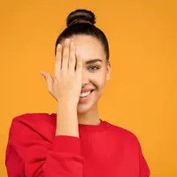 Senam mata dapat membantu matamu menjadi lebih jernih (Foto: Pexels.com/ Sound On)