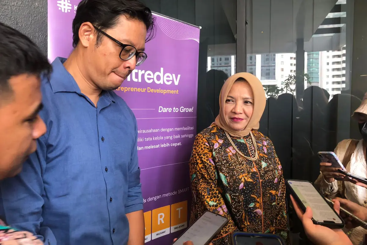 Kementerian Koperasi dan UKM (KemenKopUKM) menargetkan 2.300 wirausaha untuk bergabung dalam program Entrepreneur Development (Entredev) 2024 "Dare To Grow".