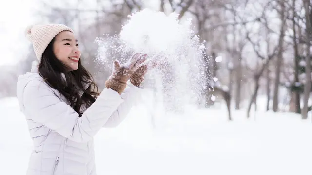 Weather-Related Rizz Pick Up Lines