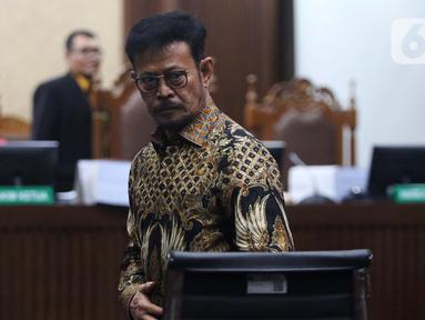 Mantan Menteri Pertanian, Syahrul Yasin Limpo (SYL) saat mengikuti sidang pembacaan tuntutan terkait dugaan pemerasan dan gratifikasi di lingkungan Kementerian Pertanian (Kementan) di Pengadilan Tindak Pidana Korupsi (Tipikor) Jakarta, Jumat (28/6/2024). (Liputan6.com/Angga Yuniar)