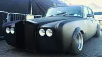 Sedan Super Mewah Dunia Dipakai Drifting