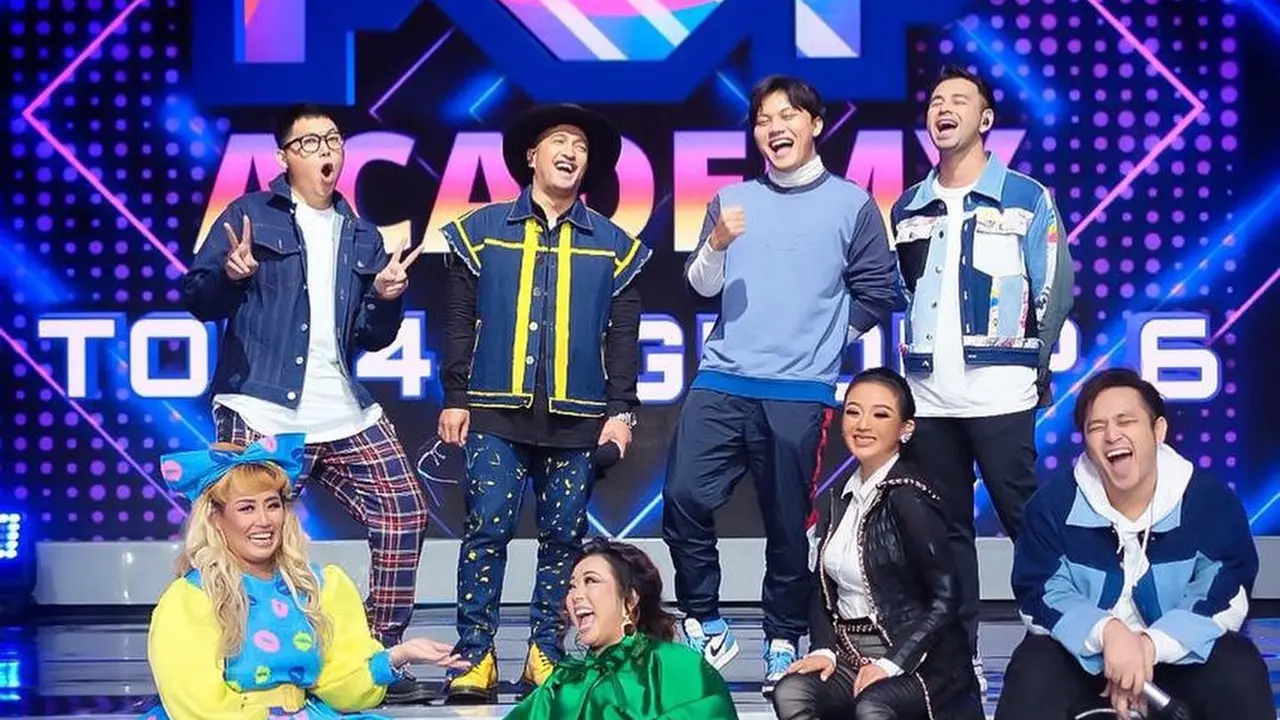 7 Potret Seru Kebersamaan Para Host Pop Academy, Penuh Canda Tawa