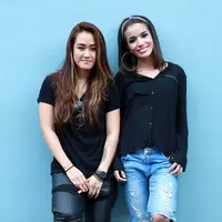Sheila Marcia dan Melodya Vanesha (Deki Prayoga/Bintang.com)