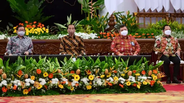 Kepala Badan Pengawas Keuangan dan Pembangunan (BPKP) Muhammad Yusuf Ateh mengungkap angka komitmen belanja dalam negeri mencapai Rp 720,88 triliun. Ini berasal dari kementerian, lembaga, BUMN, hingga pemerintah daerah.