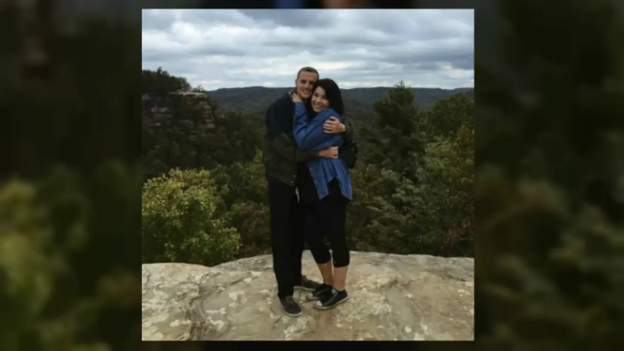 Johnna Hines dan Damon Richards