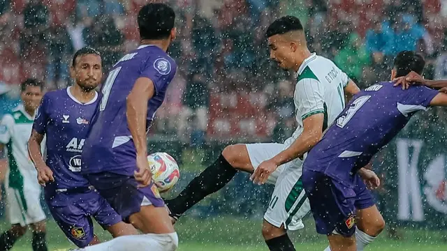 Gustavo Tocantins - Persik Kediri Vs PSS Sleman
